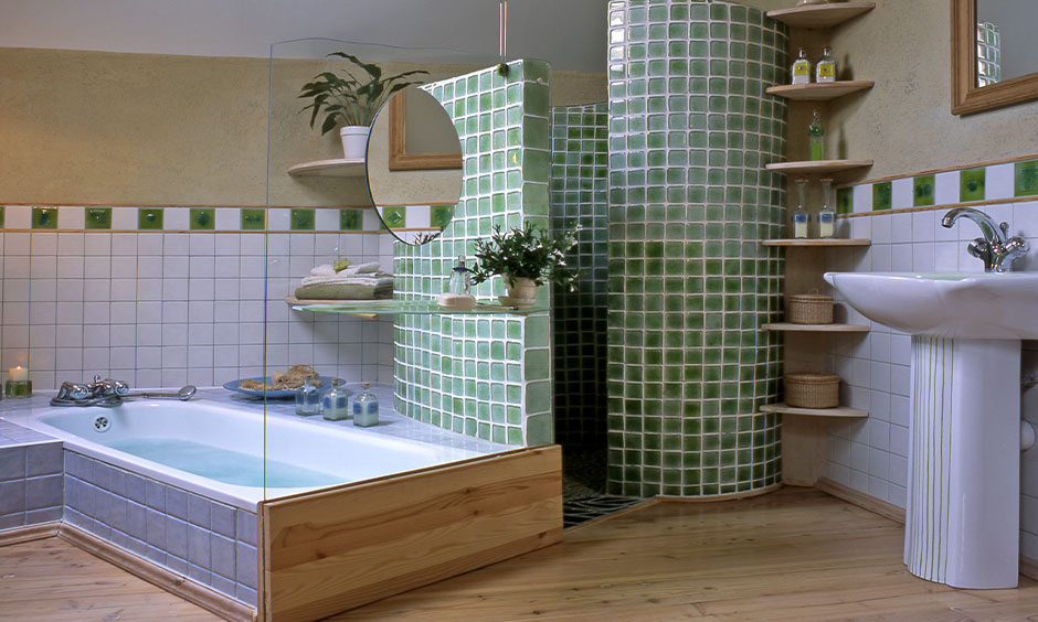 Ванная комната: Идеи дизайна угловых полок - Европейская Школа Дизайна 7